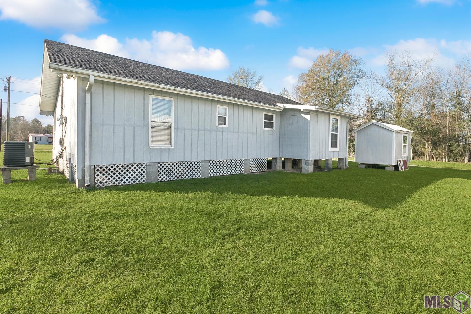 28465 Hutchinson Cemetary Road Albany, LA 70711 - Photo 6 of 12