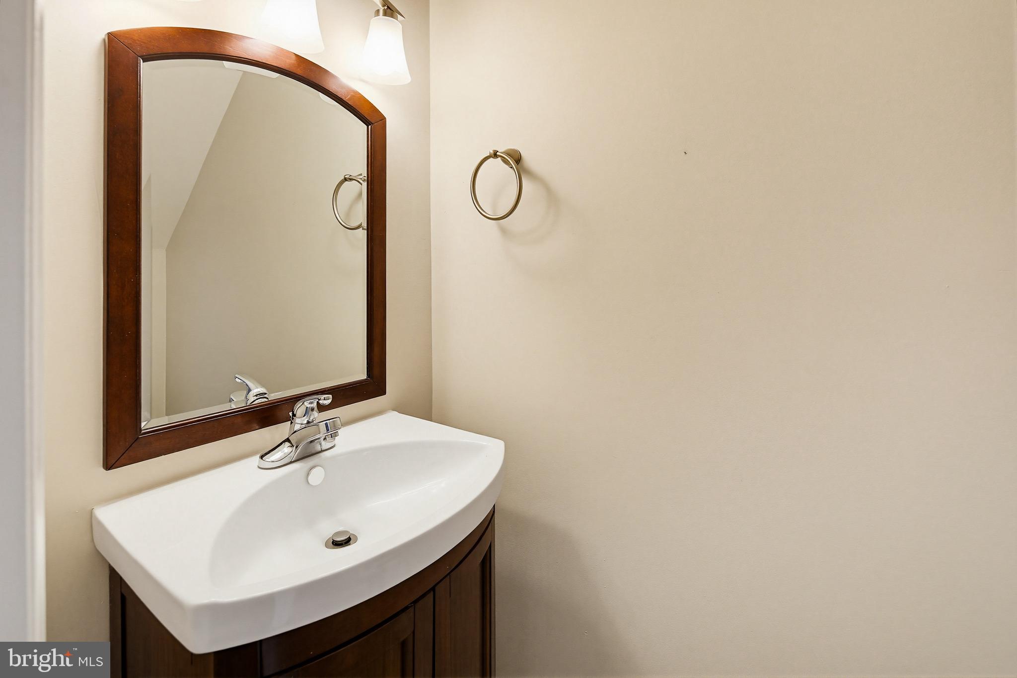 7106 Lasting Light Way Columbia, MD 21045 - Photo 16 of 45 Powder Room