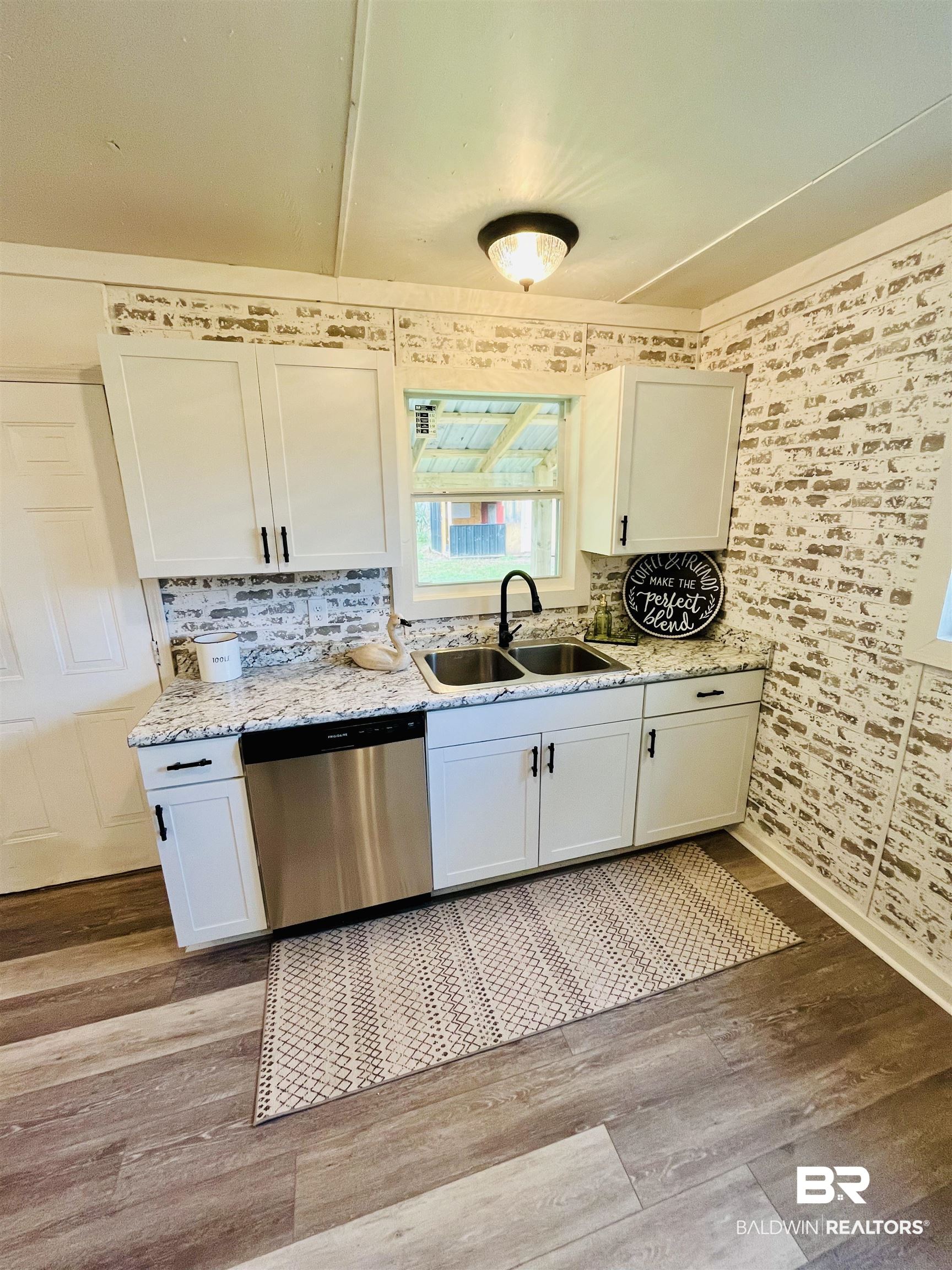 18855 Crocker Lane Foley, AL 36535 - Photo 9 of 25