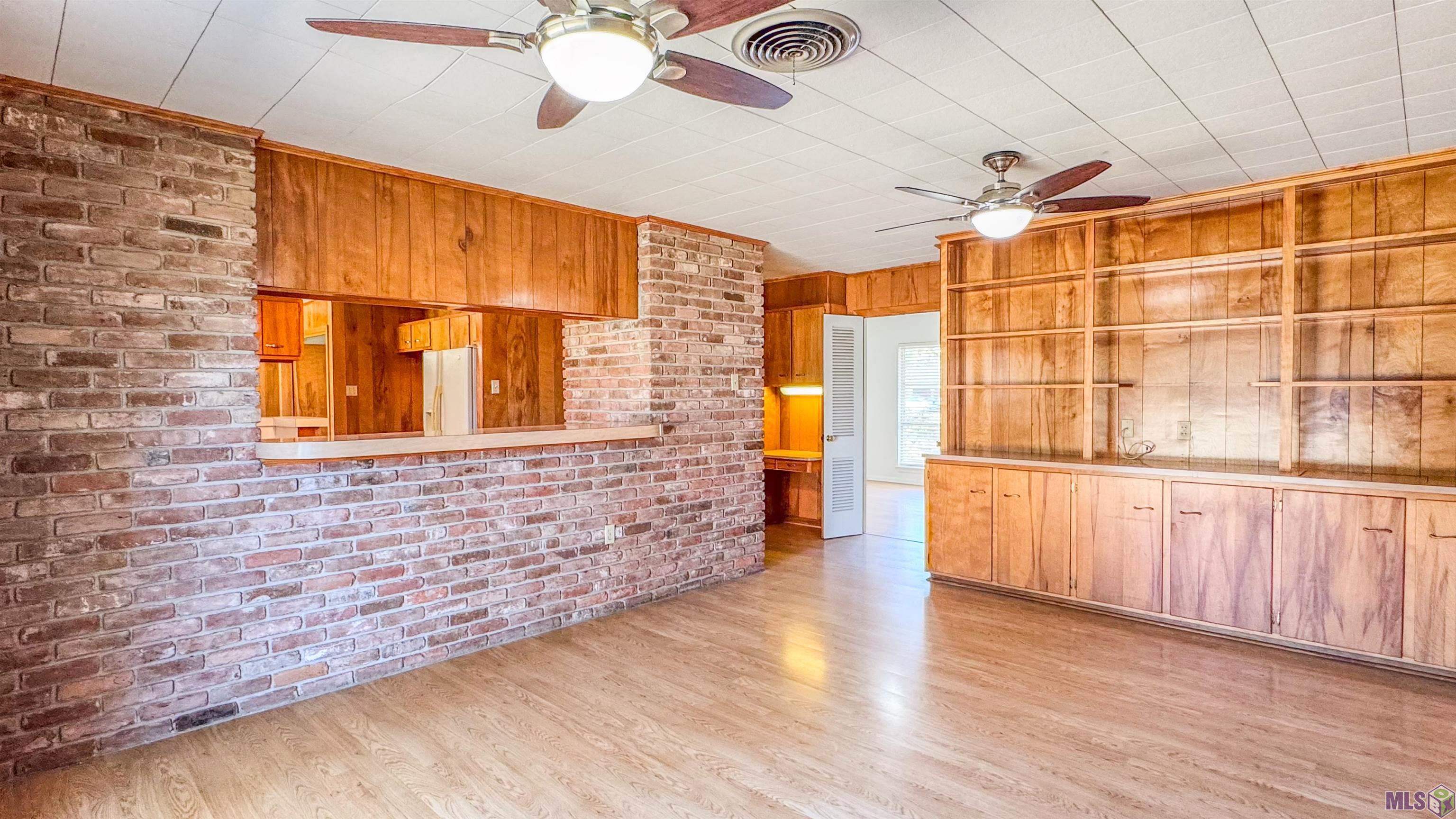 11725 Glenhaven Drive Baton Rouge, LA 70815 - Photo 5 of 18 Living Room