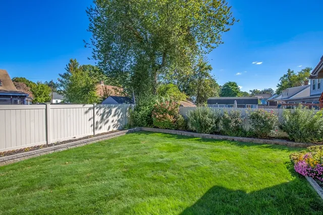 $359,900 | 60 South Alhambra Circle, Agawam, MA 01001