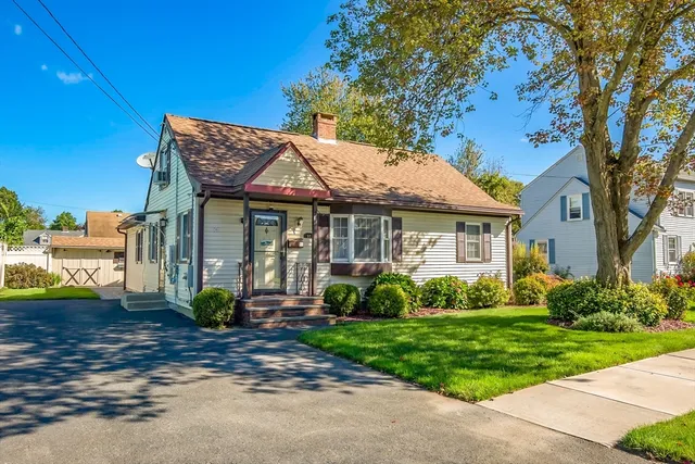 $359,900 | 60 South Alhambra Circle, Agawam, MA 01001