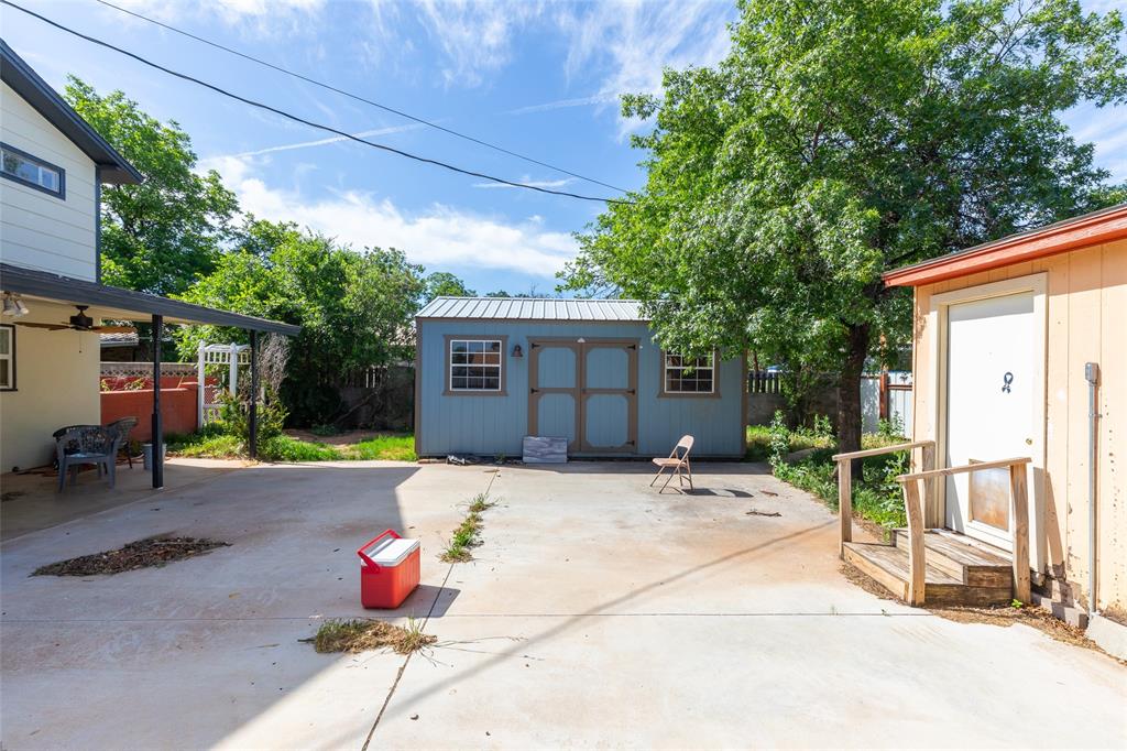 1111 Beall Street Sweetwater, TX 79556 - Photo 30 of 35