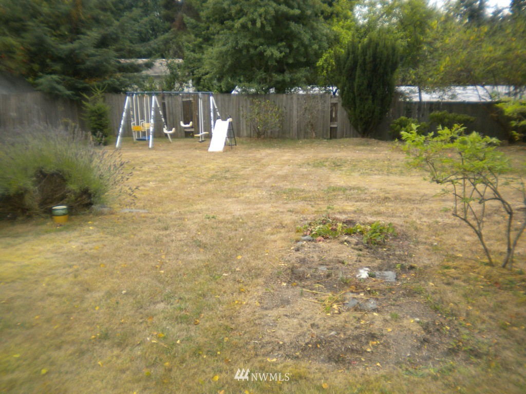216 240th Street Southwest Bothell, WA 98021 - Photo 4 of 21