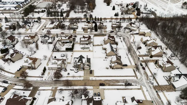 $390,000 | 9639 Hampton Drive, Belleville, MI 48111