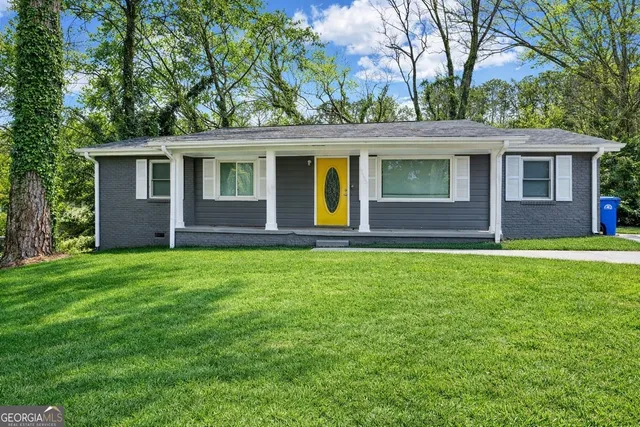 $3,250 | 3555 Meadowridge Drive Southwest, Atlanta, GA 30331