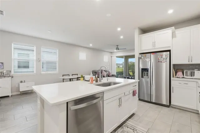 $2,299 | 5989 Timberdale Avenue, Wesley Chapel, FL 33545