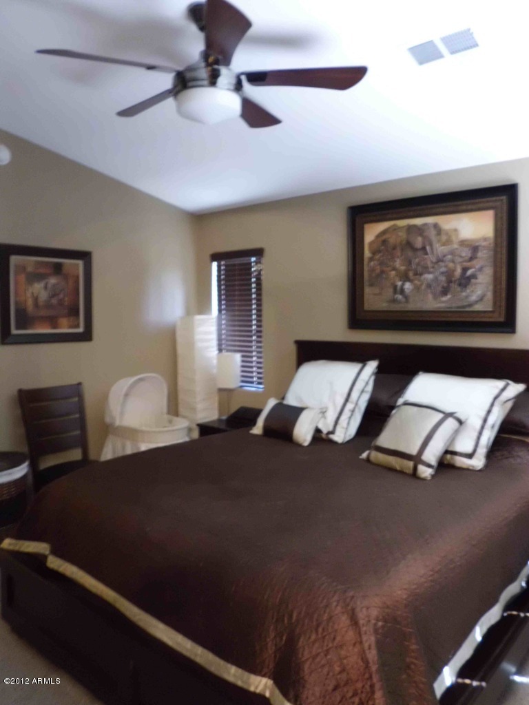 17150 North 23rd Street, Unit 136 Phoenix, AZ 85022 - Photo 7 of 18 Master bed