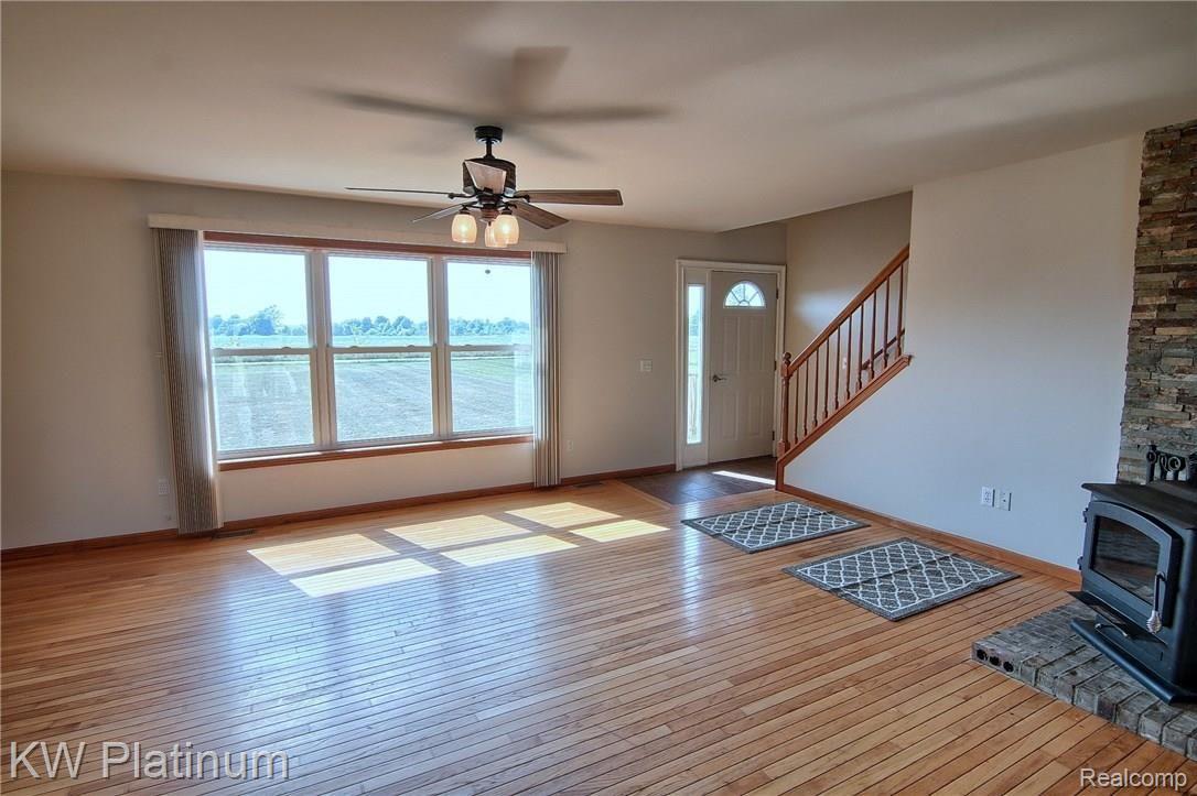 2434 Miller Road Memphis, MI 48041 - Photo 11 of 30 Great_Room_2nd_View.jpg