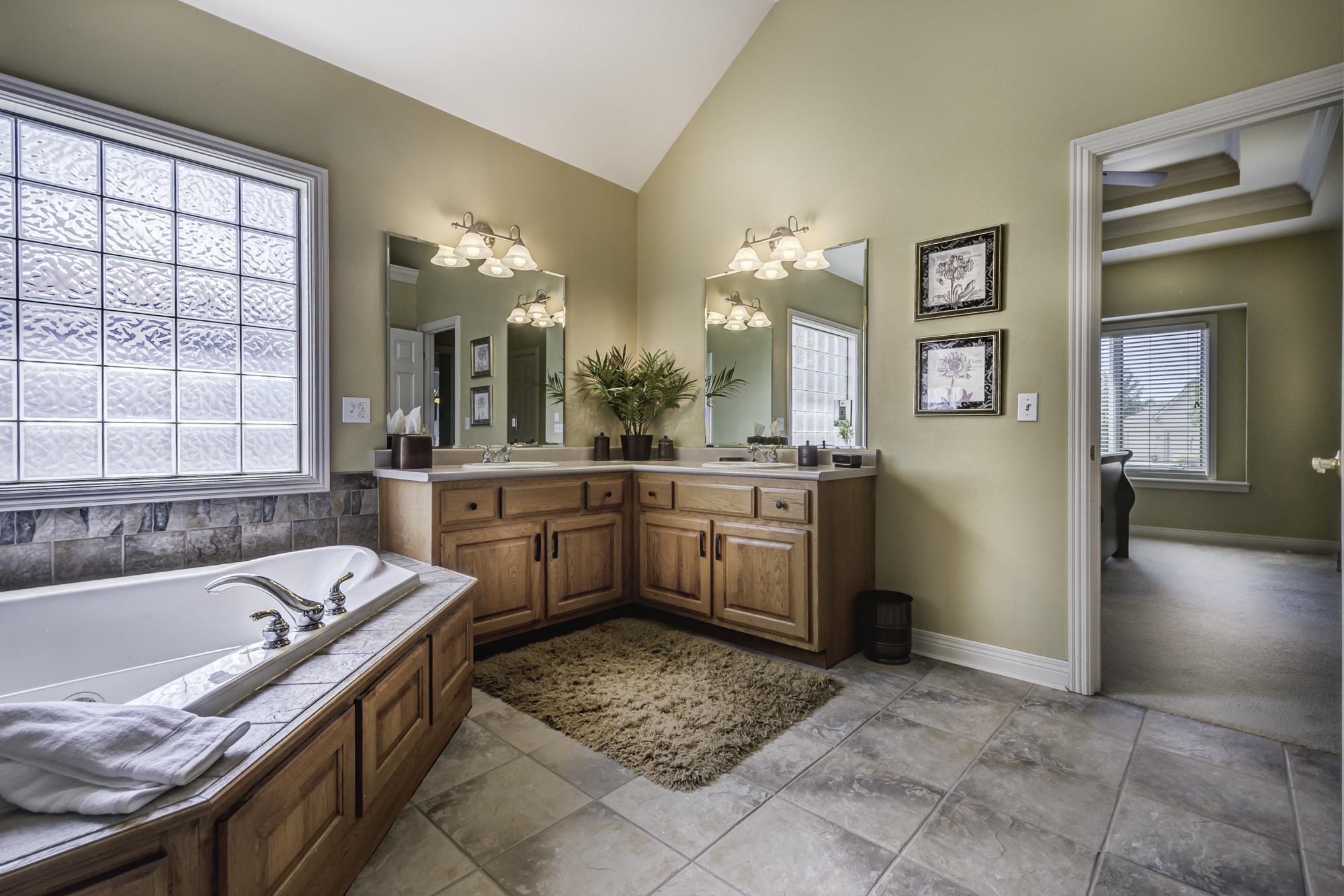 2025 Calais Road Fort Wayne, IN 46814 - Photo 25 of 34 Gallery Image 25