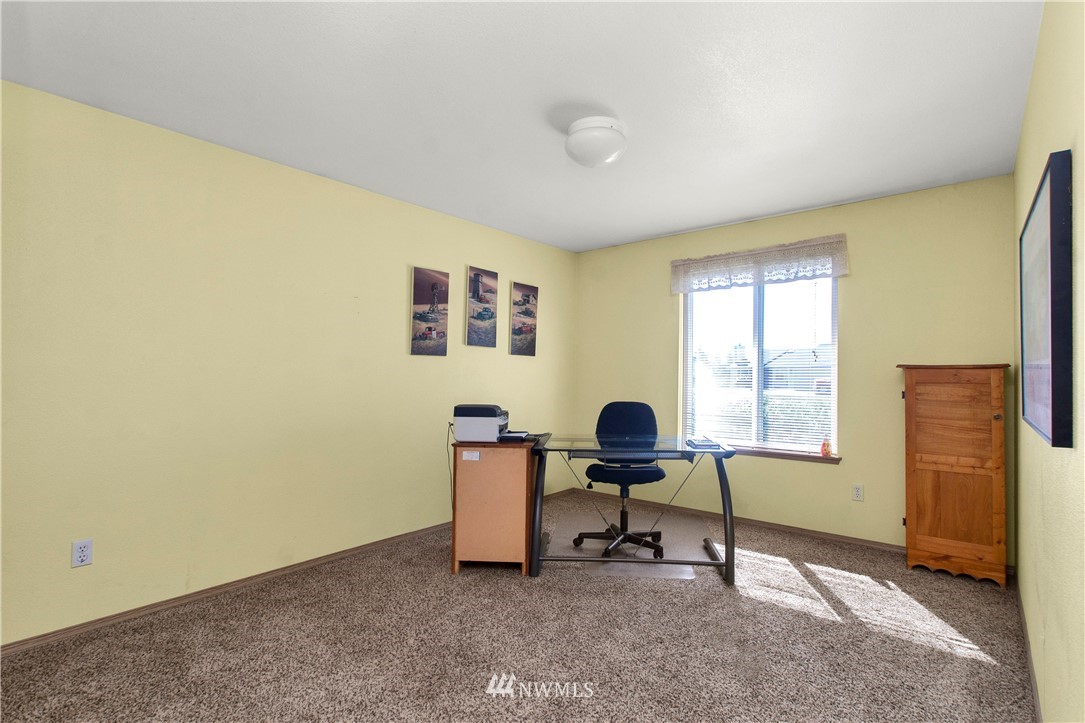 9134 Applegate Loop Southwest Rochester, WA 98579 - Photo 22 of 28