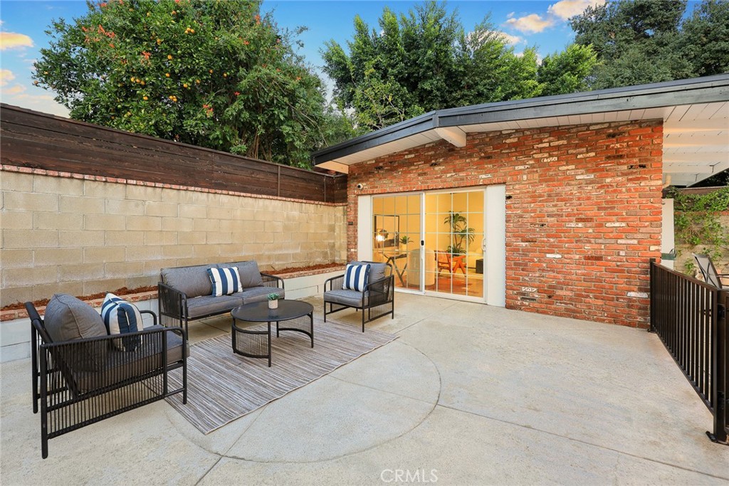 378 Patterson Drive Monrovia, CA 91016 - Photo 25 of 42 a outdoor living space with furniture and garden view