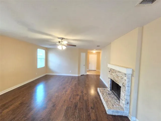 $2,100 | 8409 Cotton Valley Lane, Arlington, TX 76002