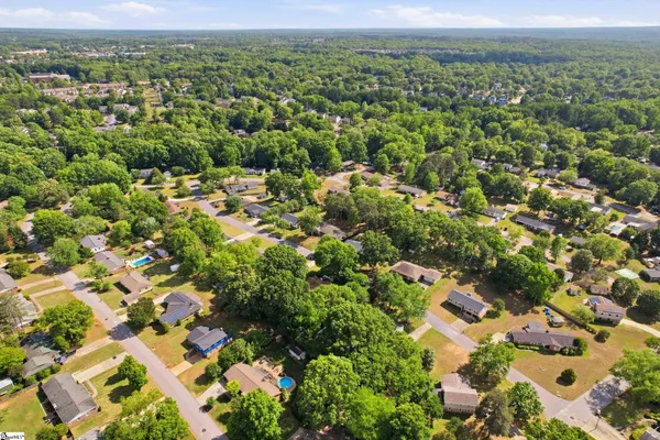 $320,000 | 110 Ashley Oaks Drive, Simpsonville, SC 29680