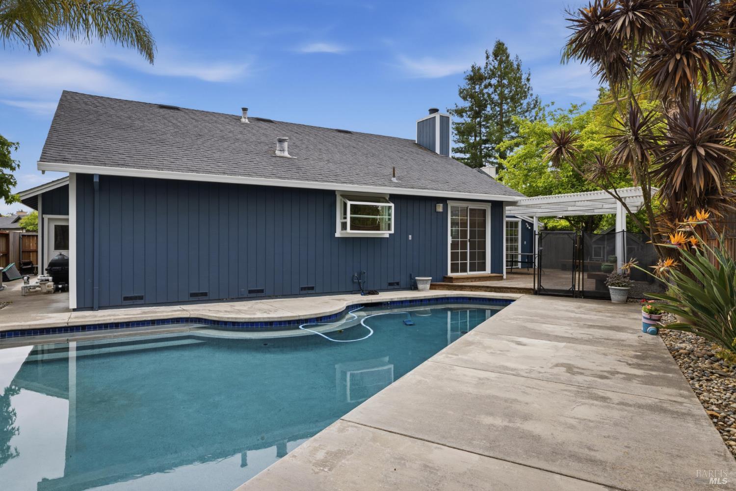 2273 White Chapel Court Santa Rosa, CA 95401 - Photo 11 of 59
