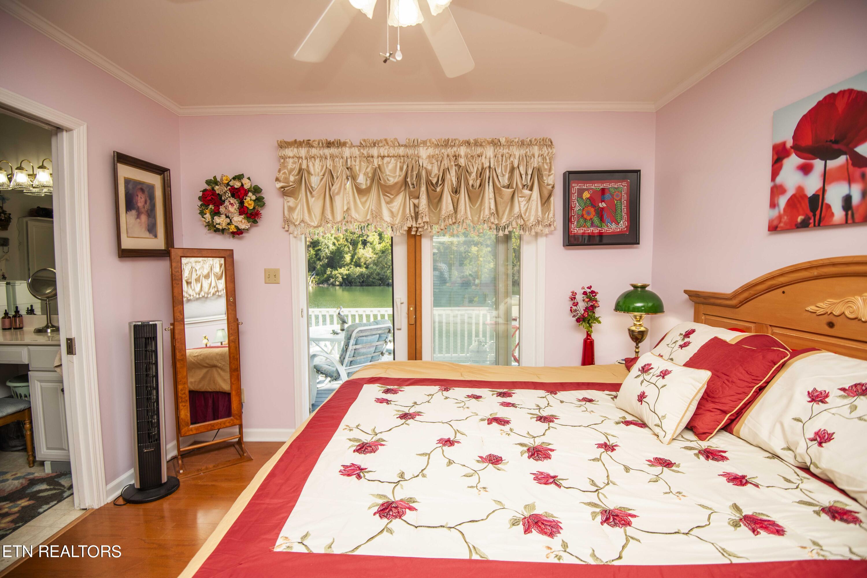 510 Riverside Drive Clinton, TN 37716 - Photo 15 of 55 master bed_1