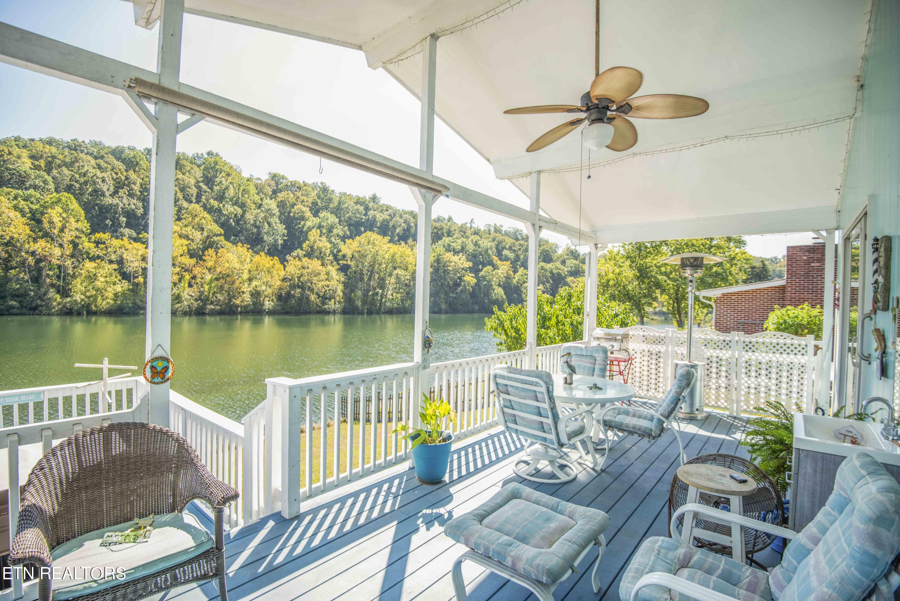 510 Riverside Drive Clinton, TN 37716 - Photo 45 of 55 porch 6_1