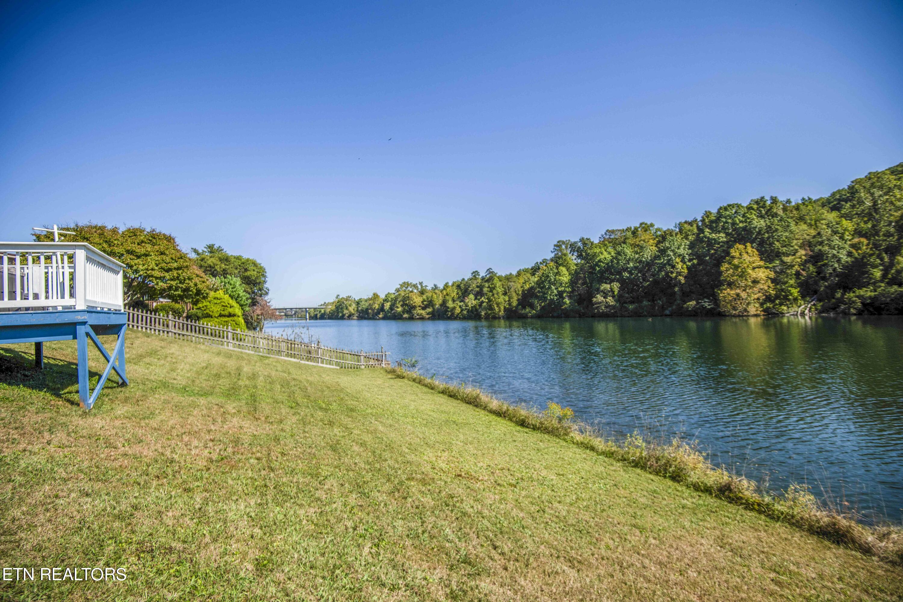 510 Riverside Drive Clinton, TN 37716 - Photo 48 of 55 yard 2_1