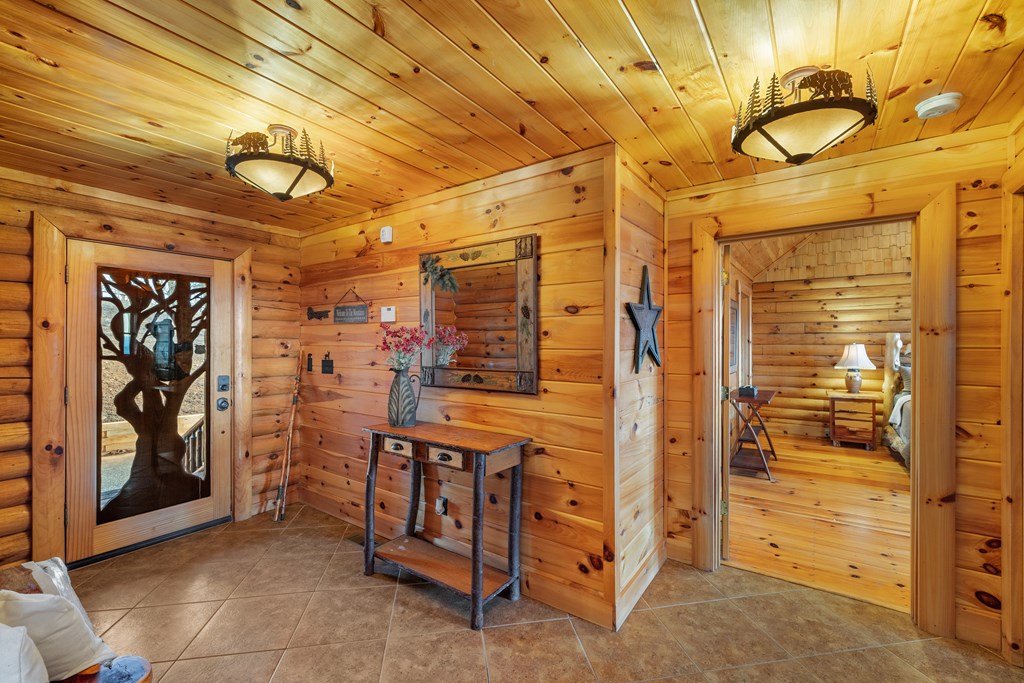 180 Cinnamon Bear Road Mineral Bluff, GA 30559 - Photo 17 of 46