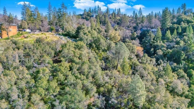 a view of outdoor space