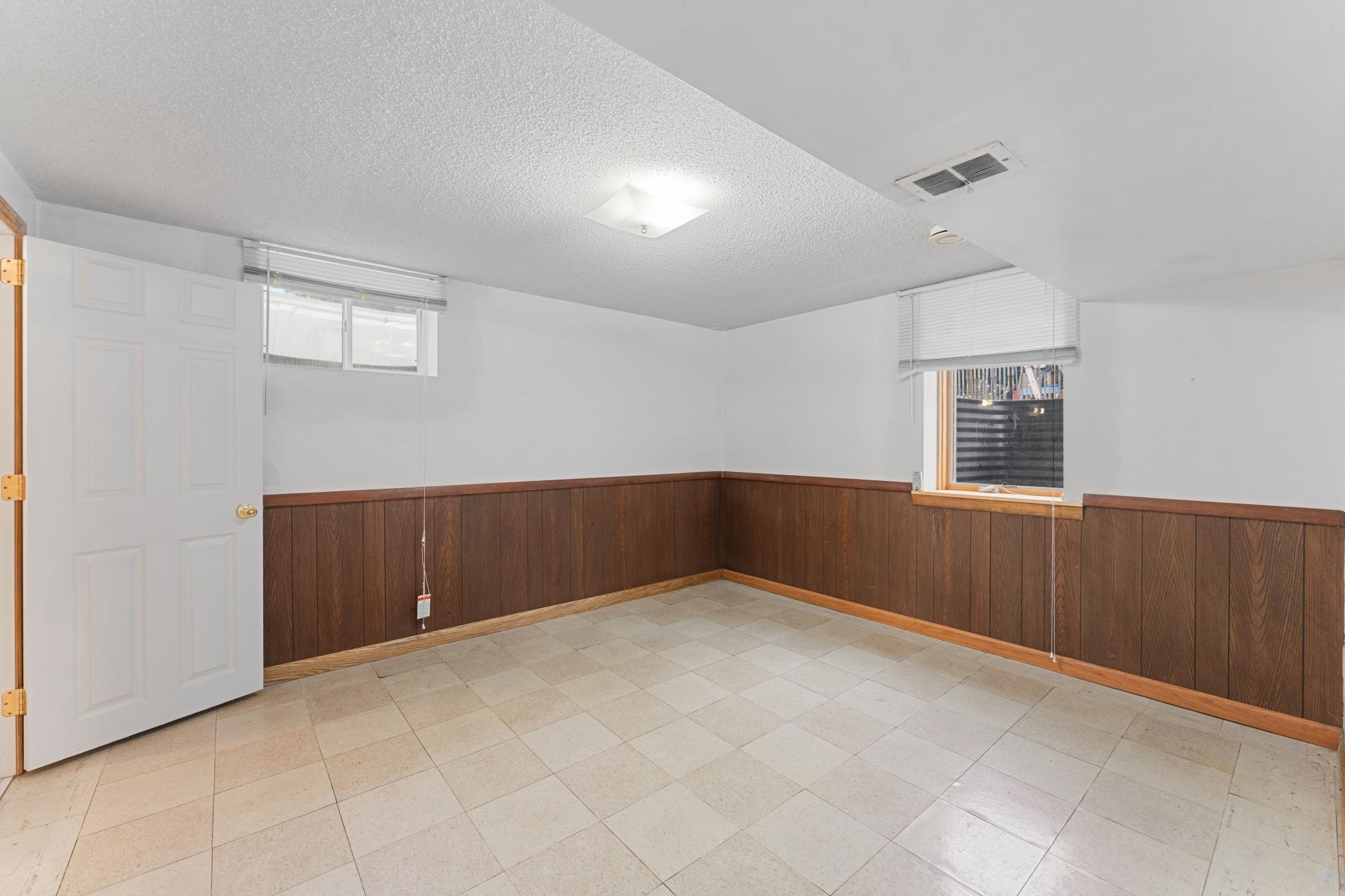 557 Cheri Lane Northeast Fridley, MN 55421 - Photo 26 of 35