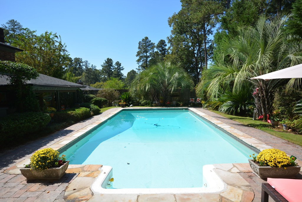 2905 Sussex Road Augusta, GA 30909 - Photo 6 of 50 Gallery Image 6