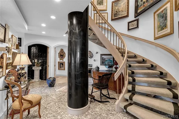 $920,000 | 40 Waterfront Circle, Unit 401, Buffalo, NY 14202