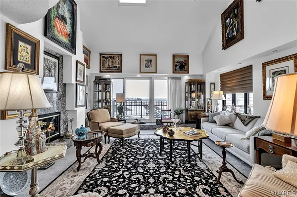 $920,000 | 40 Waterfront Circle, Unit 401, Buffalo, NY 14202