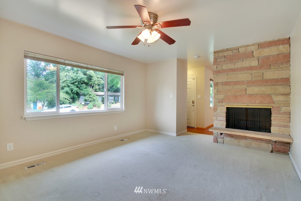 17254 117th Avenue Southeast Renton, WA 98058 - Photo 12 of 25 Gallery Image 12