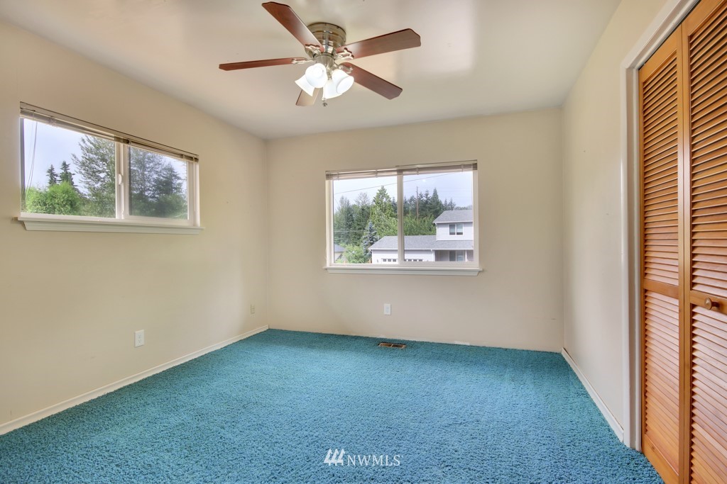 17254 117th Avenue Southeast Renton, WA 98058 - Photo 19 of 25 Gallery Image 19