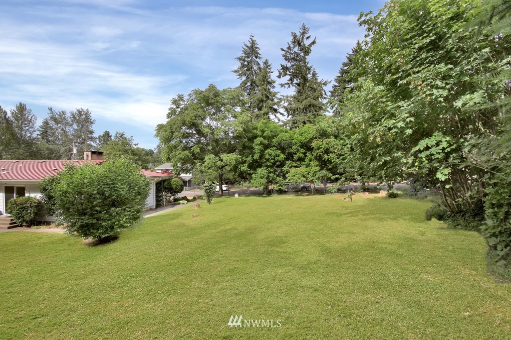 17254 117th Avenue Southeast Renton, WA 98058 - Photo 8 of 25 Gallery Image 8