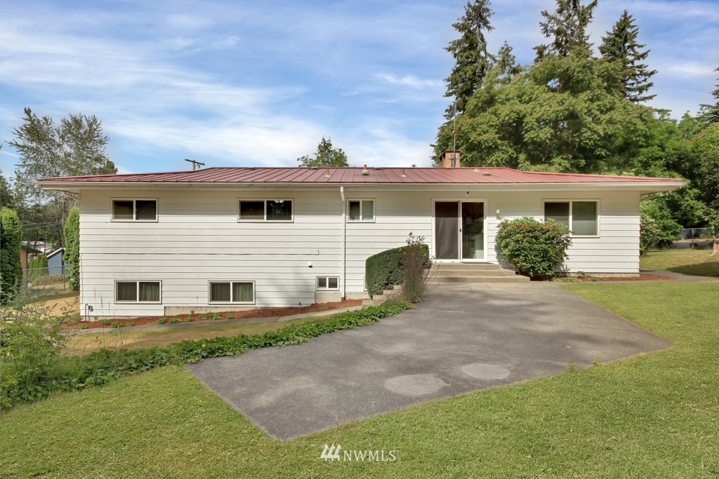 17254 117th Avenue Southeast Renton, WA 98058 - Photo 10 of 25 Gallery Image 10