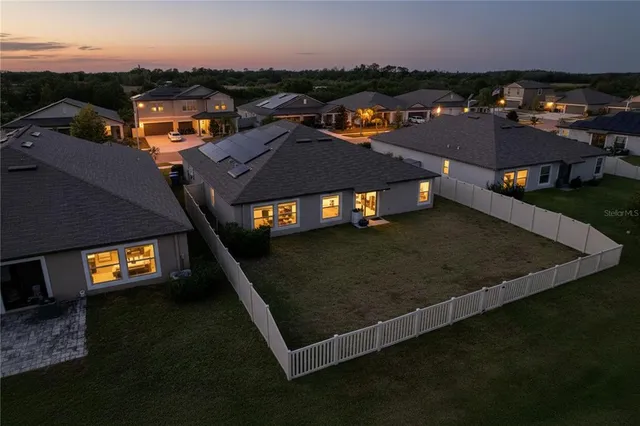 $440,000 | 5420 Leslie Canyon Drive, Wimauma, FL 33598