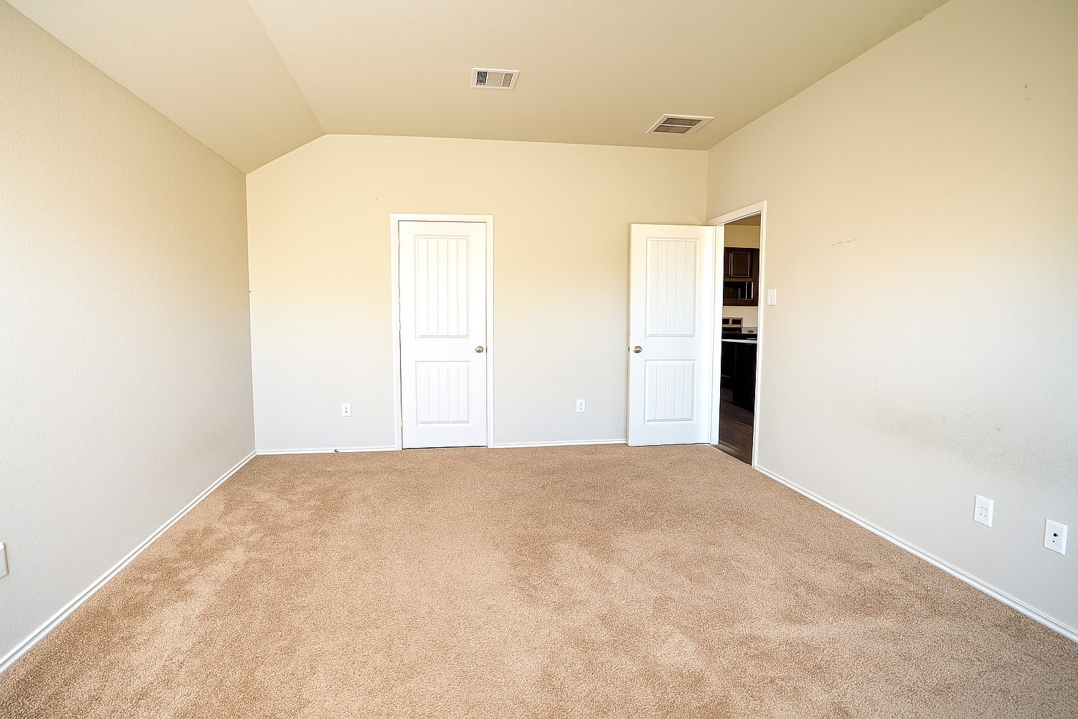 1714 Cooper Bluff Court Rosenberg, TX 77469 - Photo 5 of 21 a view of an empty room