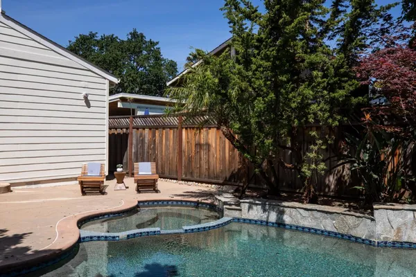 $1,868,000 | 1023 Roosevelt Avenue, Redwood City, CA 94061