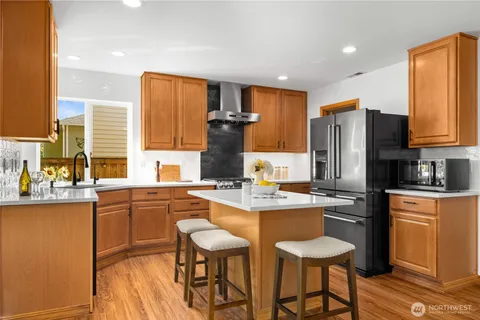 $1,075,000 | 7018 Allman Avenue Southeast, Snoqualmie, WA 98065