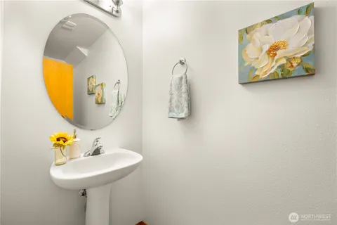 $1,075,000 | 7018 Allman Avenue Southeast, Snoqualmie, WA 98065