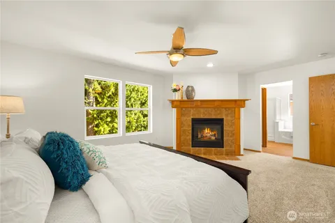 $1,075,000 | 7018 Allman Avenue Southeast, Snoqualmie, WA 98065