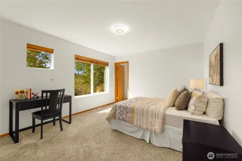 $1,075,000 | 7018 Allman Avenue Southeast, Snoqualmie, WA 98065