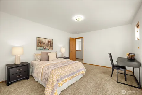 $1,075,000 | 7018 Allman Avenue Southeast, Snoqualmie, WA 98065