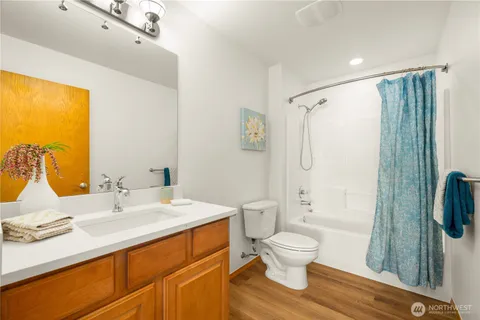 $1,075,000 | 7018 Allman Avenue Southeast, Snoqualmie, WA 98065