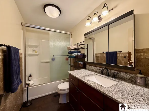 $330,000 | 6912 Brandywine Drive, Evans, NY 14047