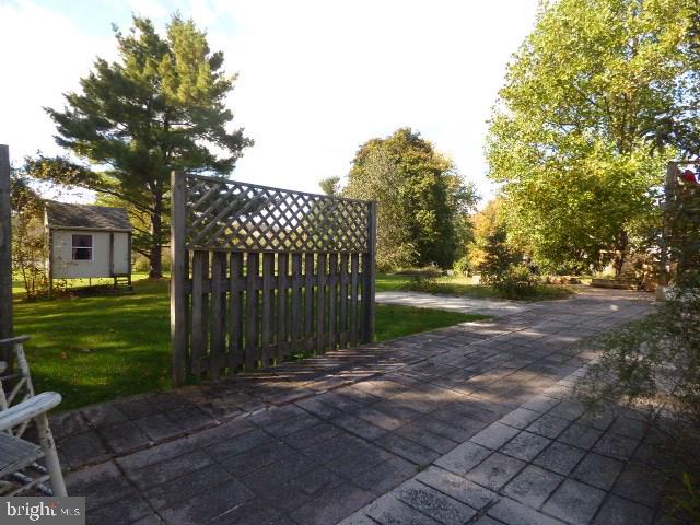 628 Nottingham Way Red Lion, PA 17356 - Photo 5 of 21 Gallery Image 5
