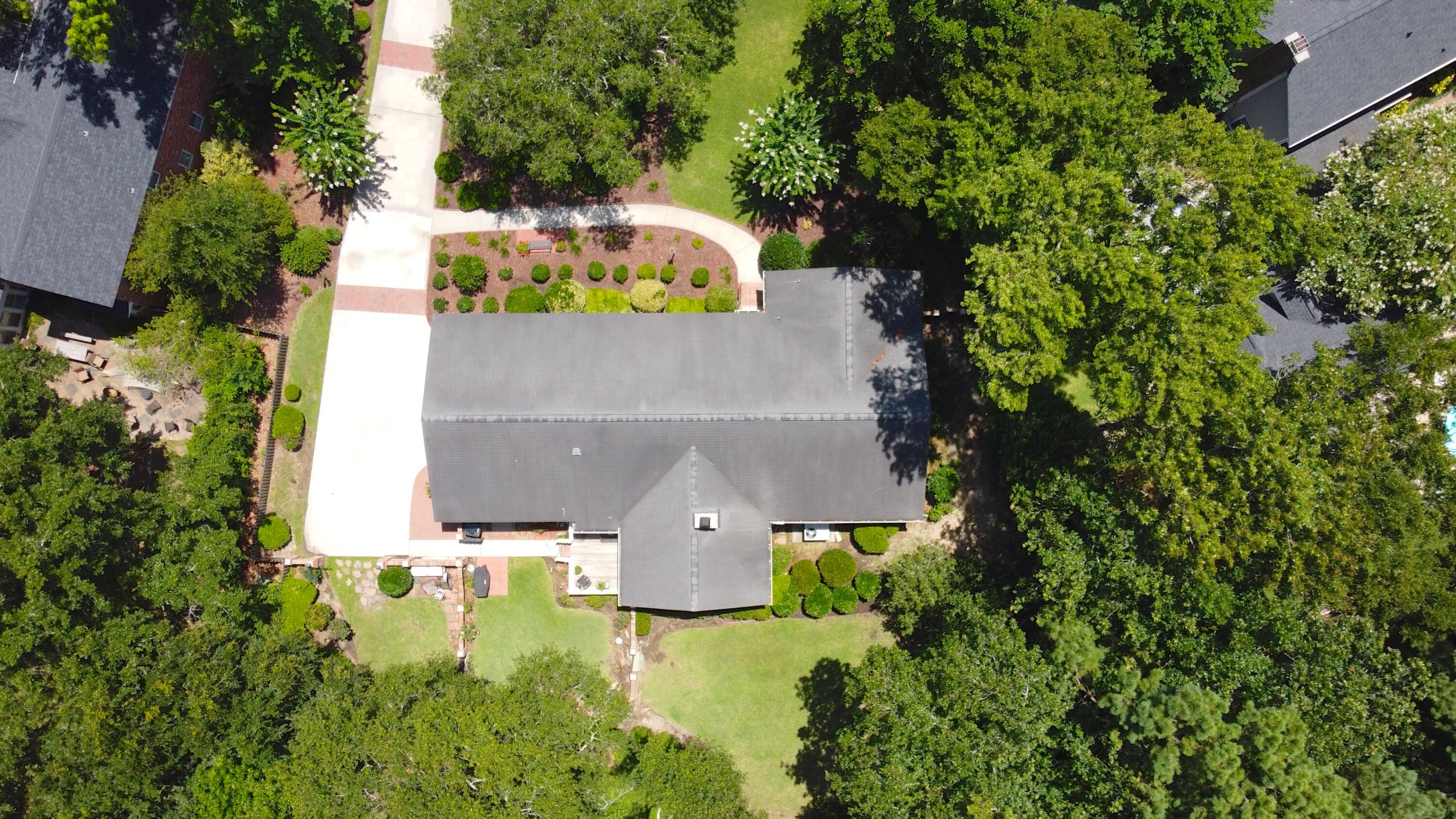 835 Law Lane Mount Pleasant, SC 29464 - Photo 3 of 54 Large backyard