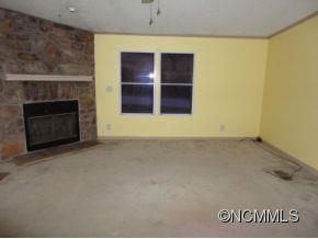 444 Beehive Road Hendersonville, NC 28792 - Photo 3 of 10 Gallery Image 3