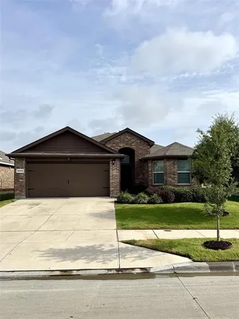 $2,095 | 10008 Clemmons Road, Fort Worth, TX 76108