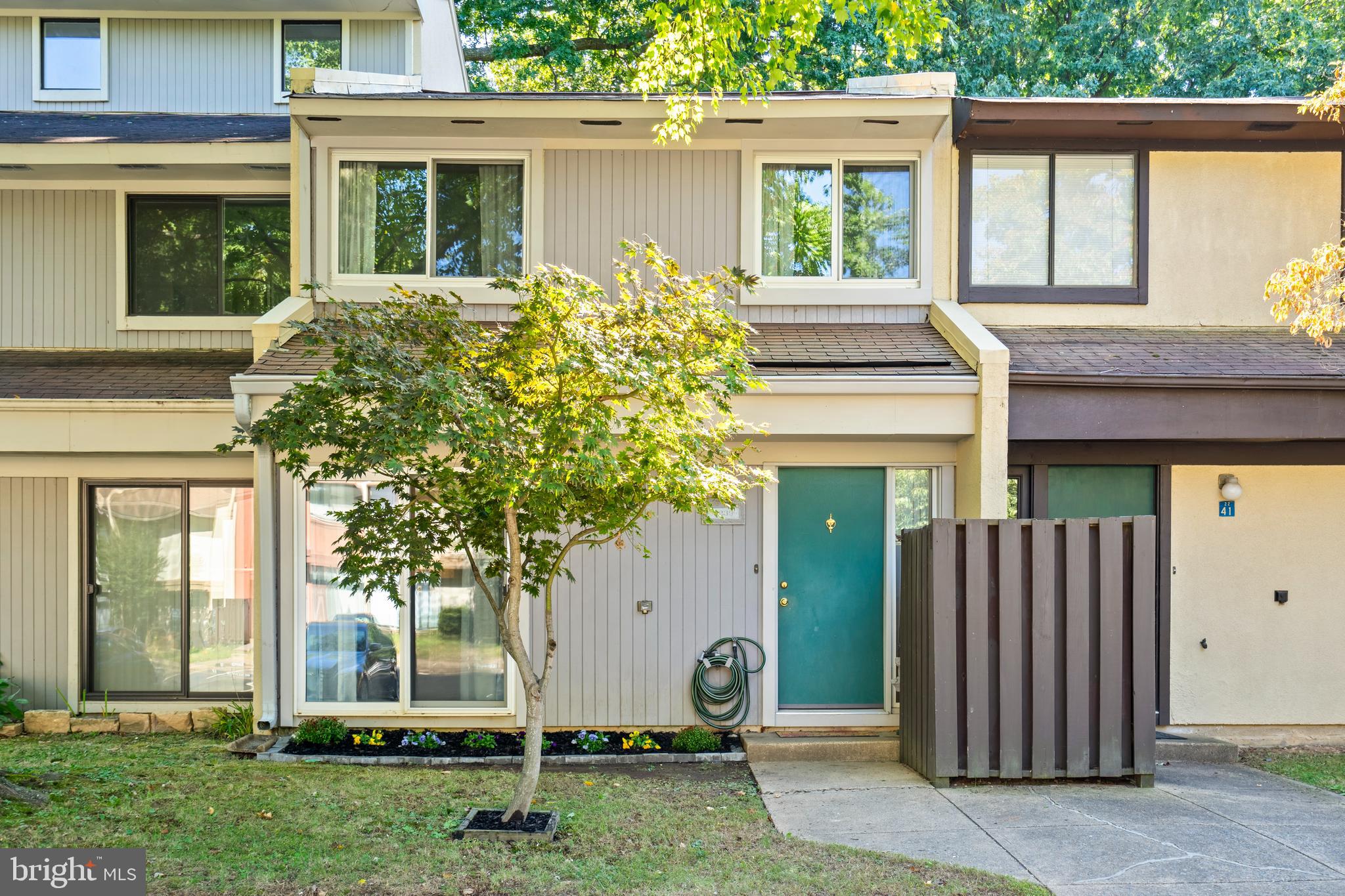 2239 Cartwright Place Reston, VA 20191 - Photo 16 of 16 Gallery Image 16