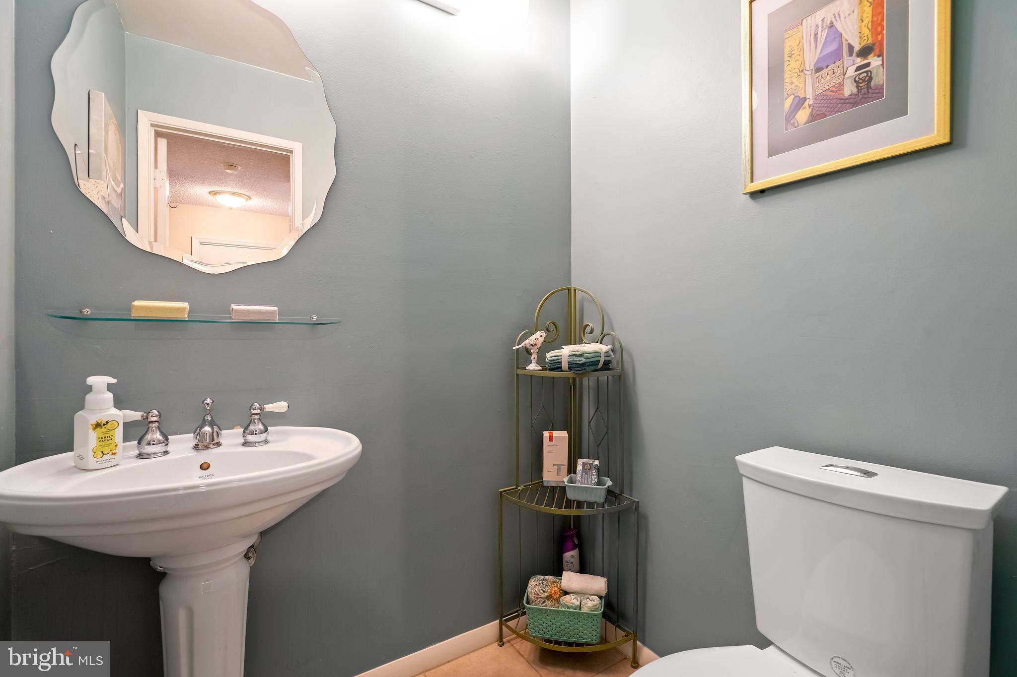 2239 Cartwright Place Reston, VA 20191 - Photo 8 of 16 Gallery Image 8
