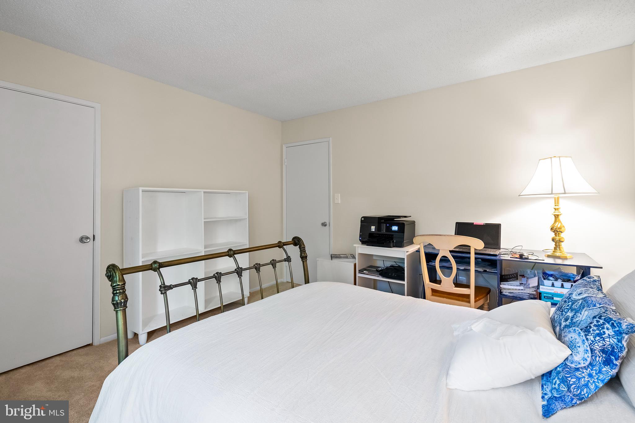 2239 Cartwright Place Reston, VA 20191 - Photo 10 of 16 Gallery Image 10