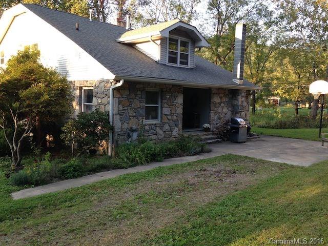 68 The Old Run Road Fairview, NC 28730 - Photo 2 of 12 Gallery Image 2